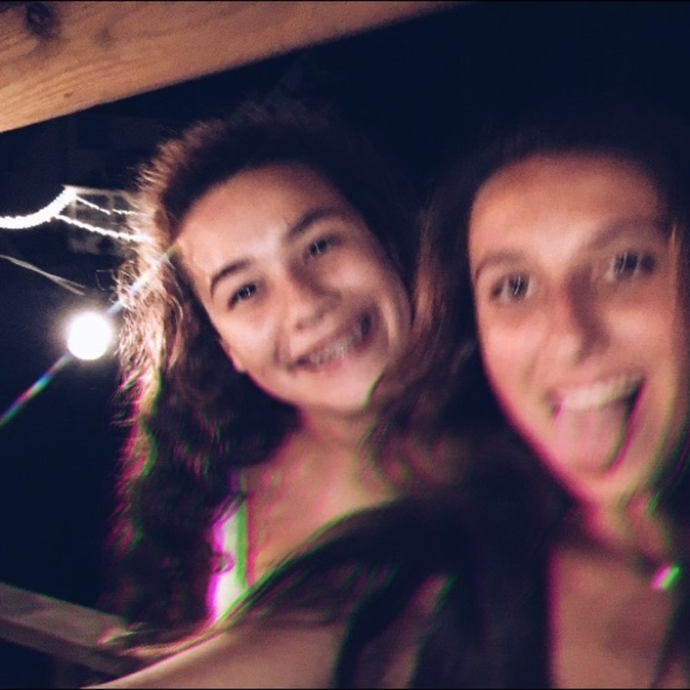 Meet your Posher, Amelia